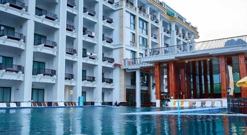 Thavisouk Riverside Hotel Vang Vieng Eksteriør bilde