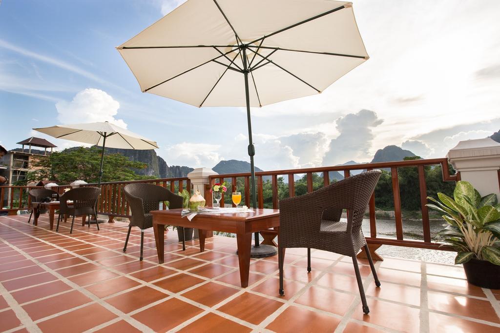 Thavisouk Riverside Hotel Vang Vieng Eksteriør bilde